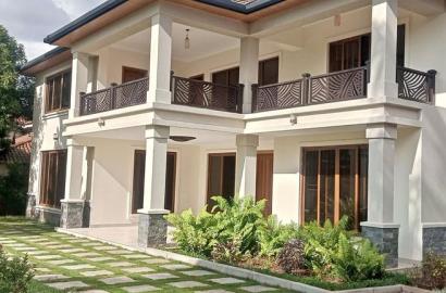 Luxury Ambassadorial House for Rent in Runda