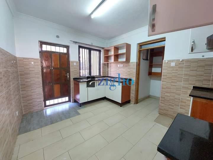 Spacious 3-Bedroom Apartment in Karen