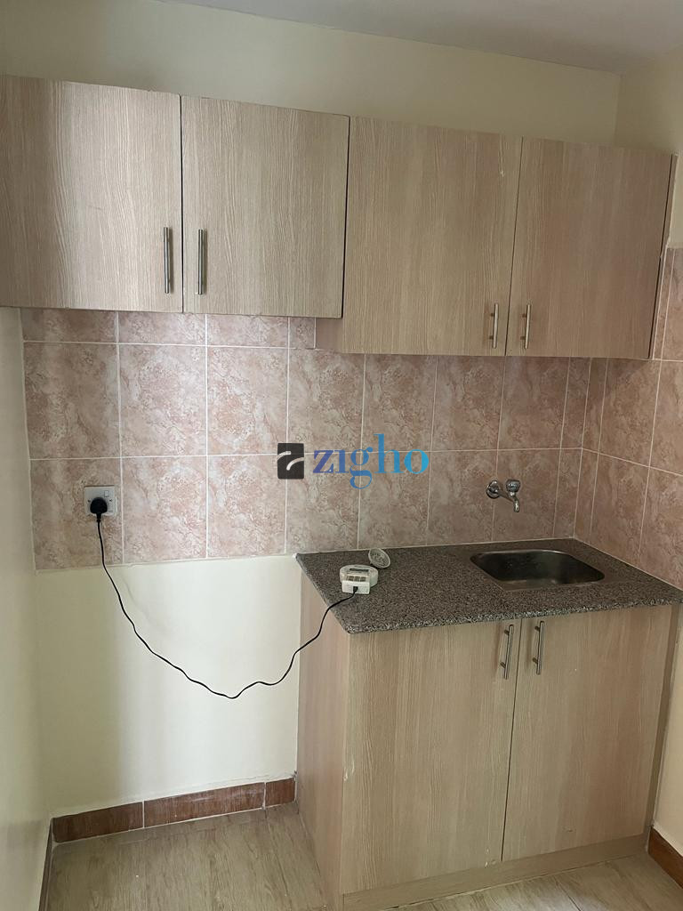 RENTING -2 BEDROOM APARTMENT